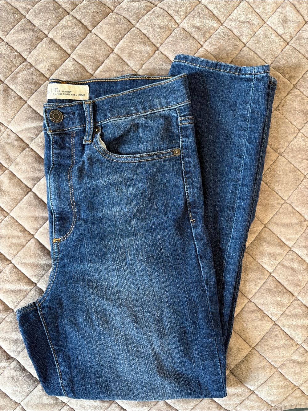 GAP true skinny super high rise crop